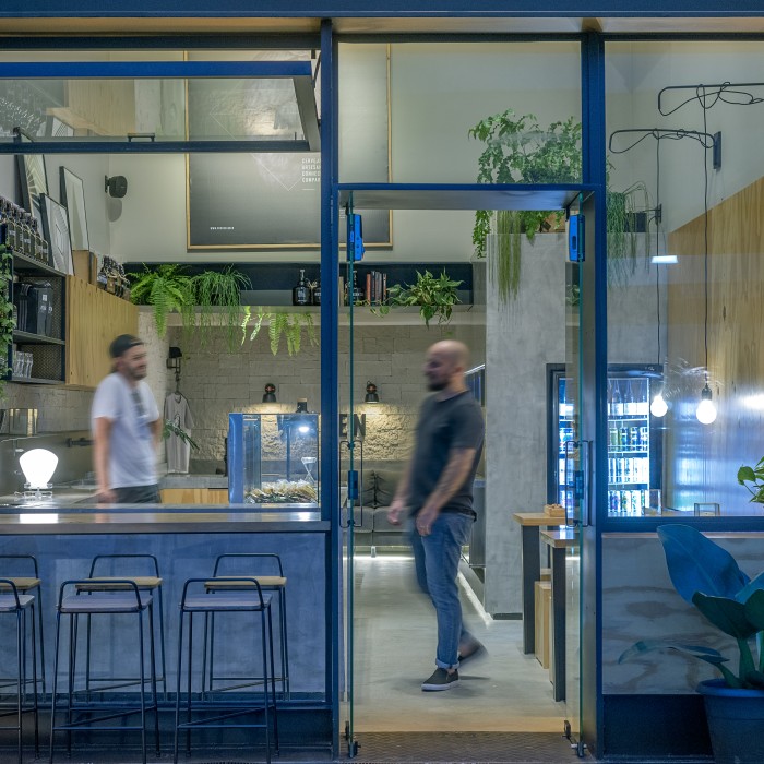 Wissen, Interiores, 
																			Comercial - Metroquadrado